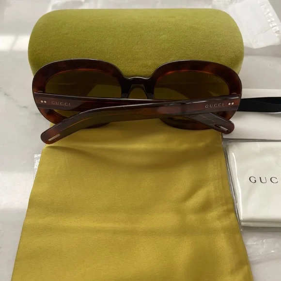 GUCCI UNISEX CLASSIC HAVANA / TORTOISE OVAL WITH RETRO YELLOW TINTED LENSES GUCCI UNISEX CLASSIC HAVANA / TORTOISE OVAL WITH RETRO  main image 4